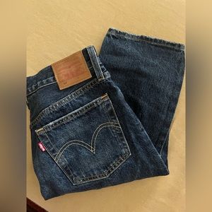 Levi’s 501 original fit - dark wash - worn once !